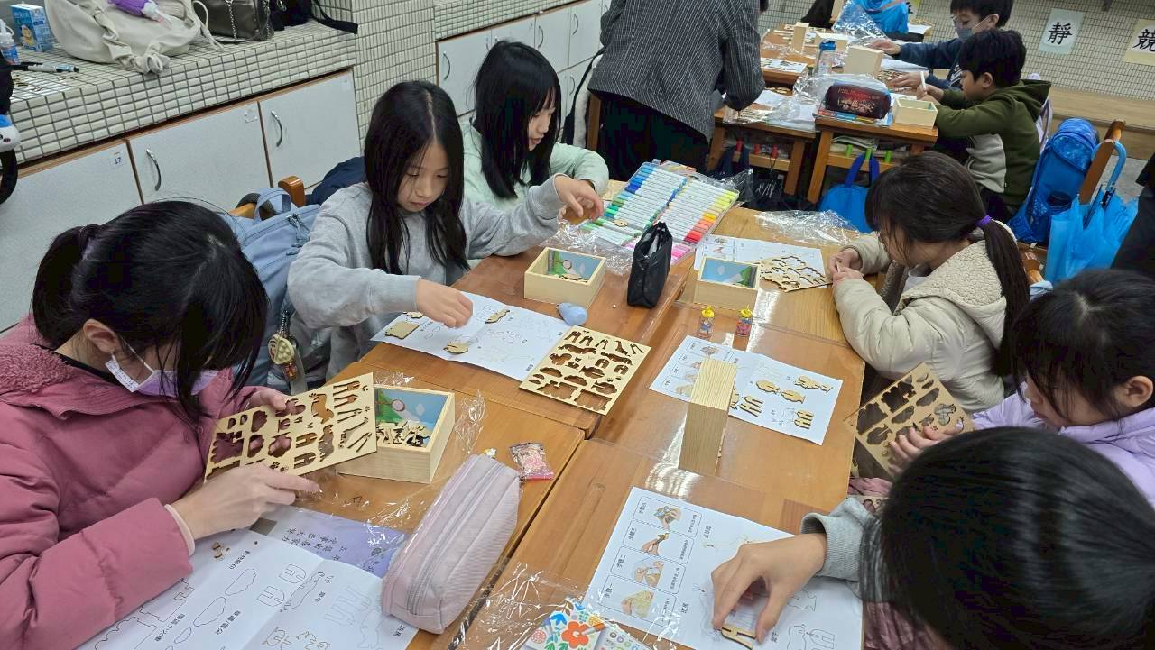 明志科技大學與萬興國小跨校共學 攜手認識「貓空有貓膩?!」家鄉故事
